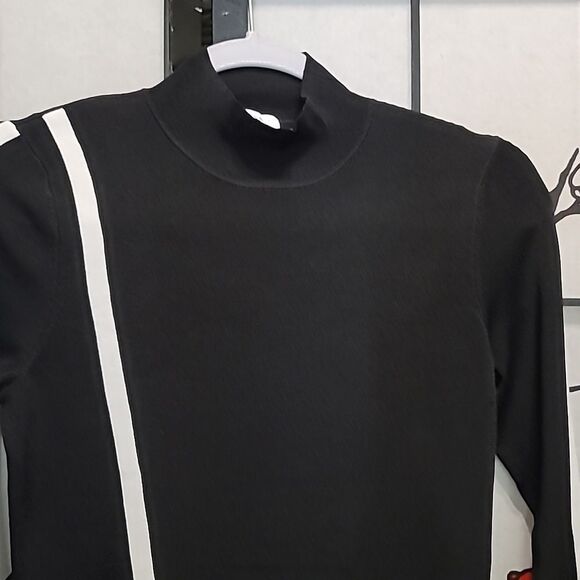 Reiss Anna Contrast Stripe Long Sleeve Top in Black/White - Picture 6 of 8